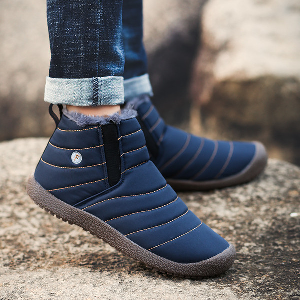 Párnázott és meleg férfi téli cipő többféle modellben