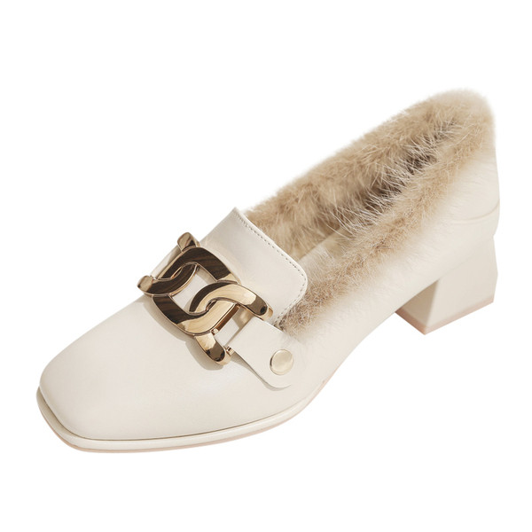 Női alkalmi cipő meleg béléssel és sarokkal