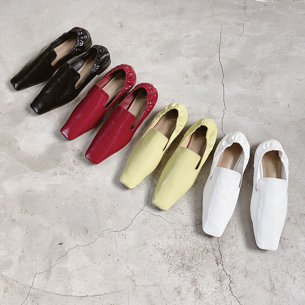 Eko bőrből készült tiszta női cipő, lapos talppal