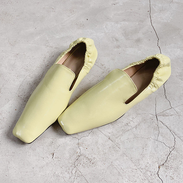 Eko bőrből készült tiszta női cipő, lapos talppal