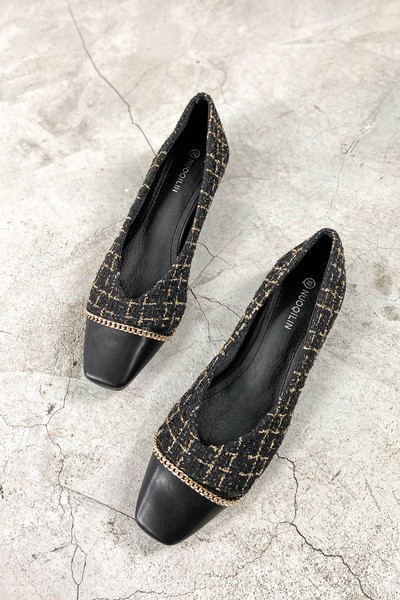 Stílusos női cipő lapos talppal