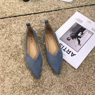 Új modell női hegyes cipő több színben