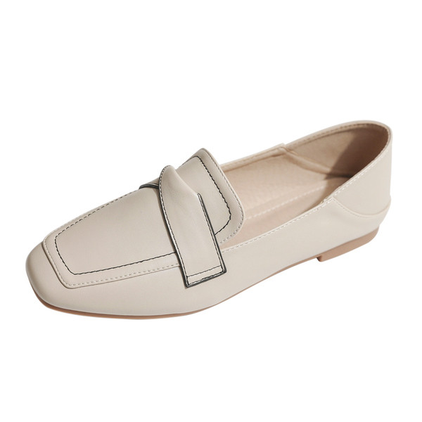 Lapos talpú női bőrcipő új modellje