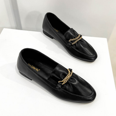 Új modell női alkalmi cipők lapos talppal és fém lánccal