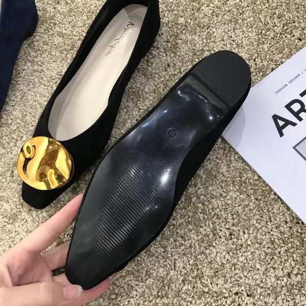 Alkalmi női hegyes cipő alacsony, négyzet alakú sarokkal