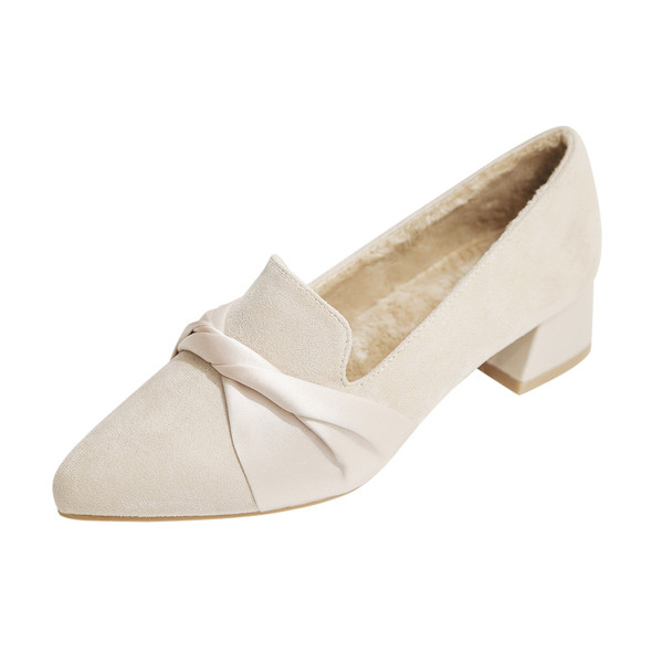 Modern női cipő meleg béléssel - hegyes modell