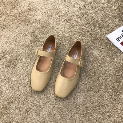 Alkalmi női cipő pánttal - eco bőr