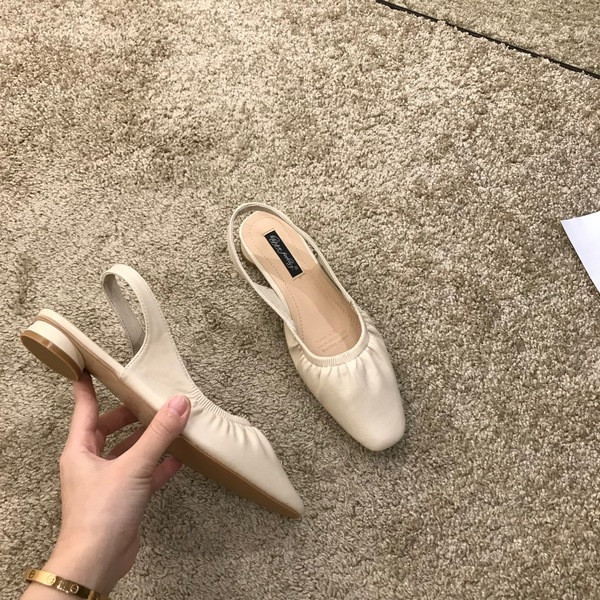 Eko bőrből készült alkalmi női cipő - lapos talp