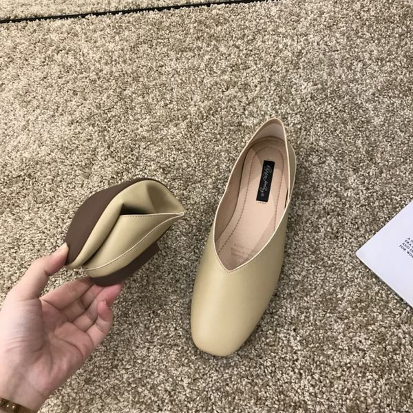 Γυναικεία casual παπούτσια από οικολογικό δέρμα - με επίπεδη σόλα