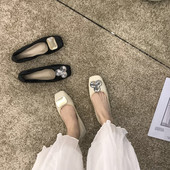 Női alkalmi cipő új modellje műbőr retro stílusban