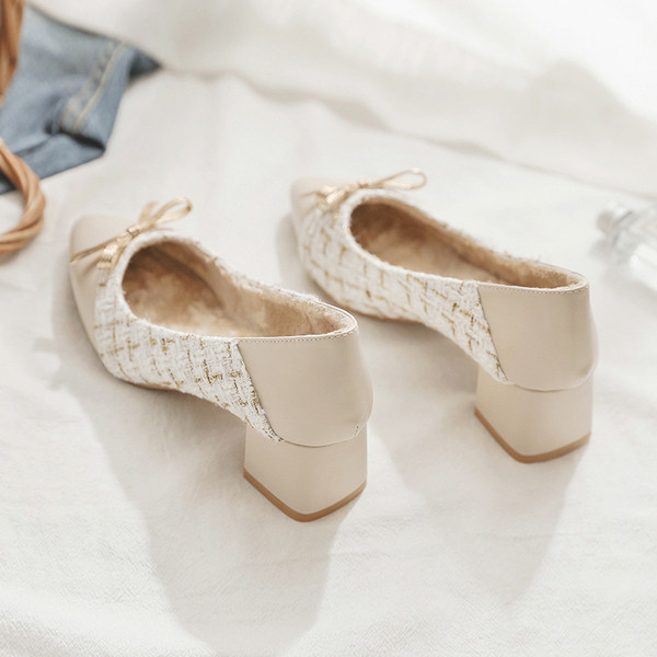 Stílusos női cipő alacsony sarkú, meleg béléssel