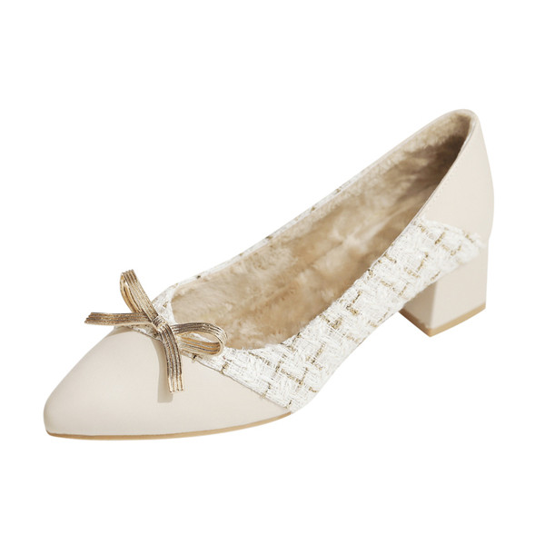 Stílusos női cipő alacsony sarkú, meleg béléssel