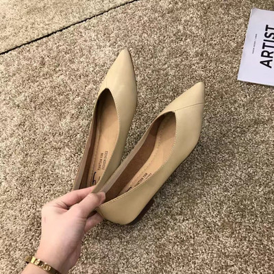 Női alkalmi cipő ökobőr hegyes modellből