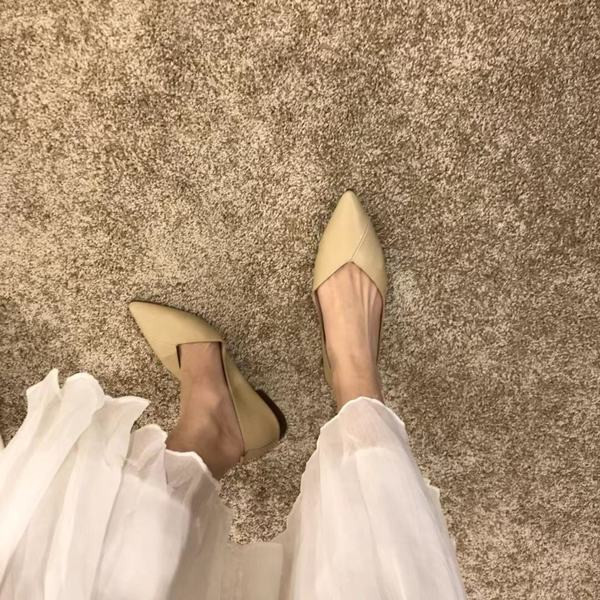 Női alkalmi cipő ökobőr hegyes modellből