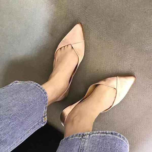 Új modell női cipő hegyes modell rózsaszín és bézs színben