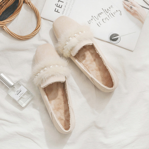 Női alkalmi cipő pehely és gyöngyházzal - lapos talppal