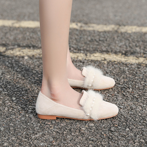 Női alkalmi cipő pehely és gyöngyházzal - lapos talppal