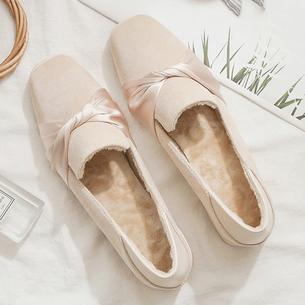 Női alkalmi cipő pehely és lapos talppal - öko velúrból