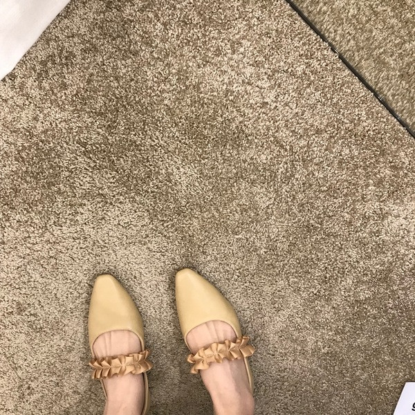 Öko bőrből készült, pántos női alkalmi cipő