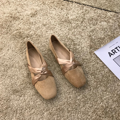 Öko velúrból készült, fűzős női szabadidős cipő