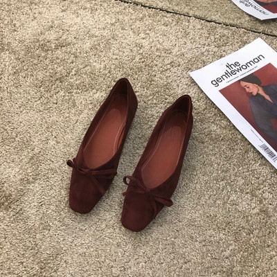 Női alkalmi cipő eco velúrból, szalaggal