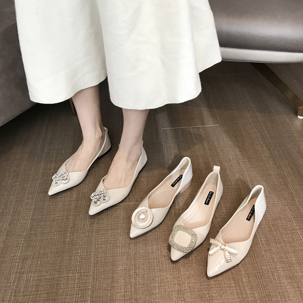 Női alkalmi cipők 3D elemekkel