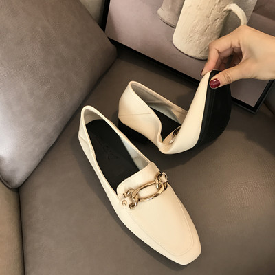 Eko bőrből készült stílusos női cipők többféle modellben