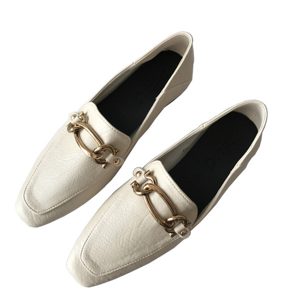 Eko bőrből készült stílusos női cipők többféle modellben