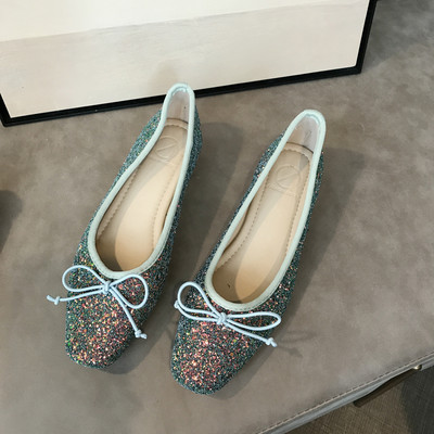 Alkalmi női cipők lapos talppal - két modell