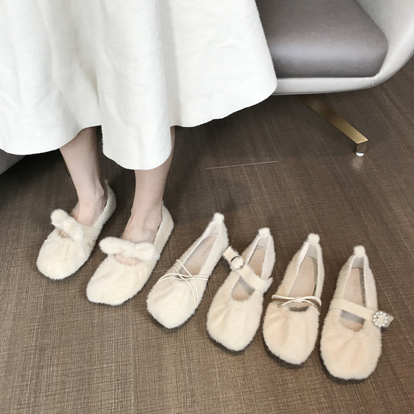 Női pehelycipő bézs színű - több modell