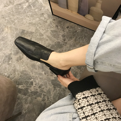 Új modell női bőr cipő fém elemmel - két modell