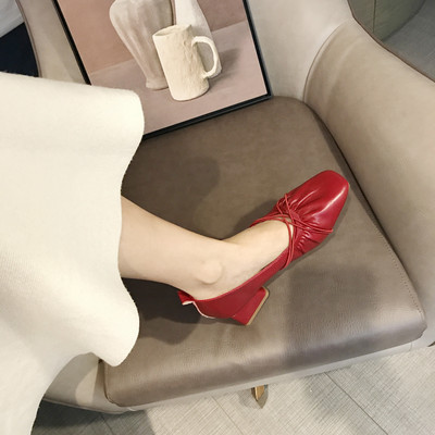 Öko bőrből készült női cipők új modellje több modellben