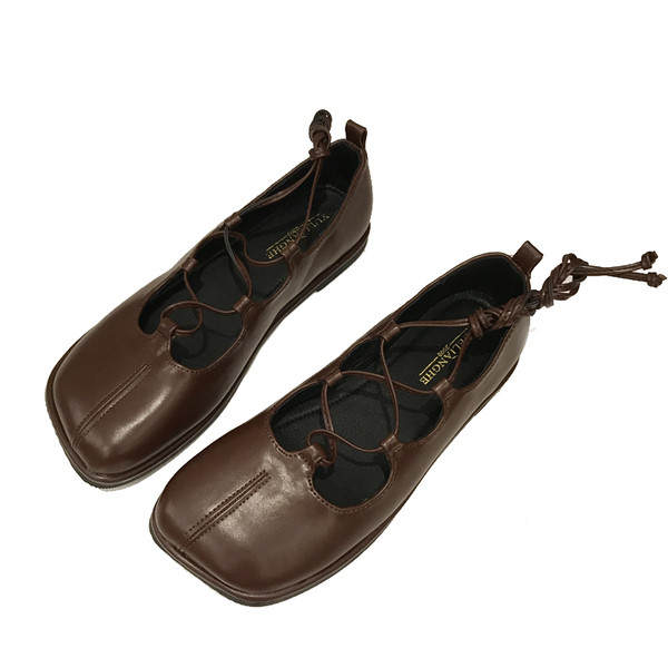 Női bőr fűzős cipő - két modell