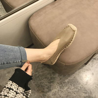 Alkalmi női bőrcipő lapos talppal több színben