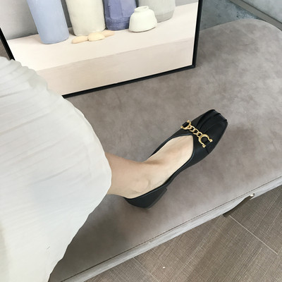 Ženske casual cipele s ravnim potplatom - nekoliko modela