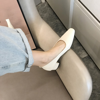 Női alkalmi cipő 4 cm-es sarokmagassággal