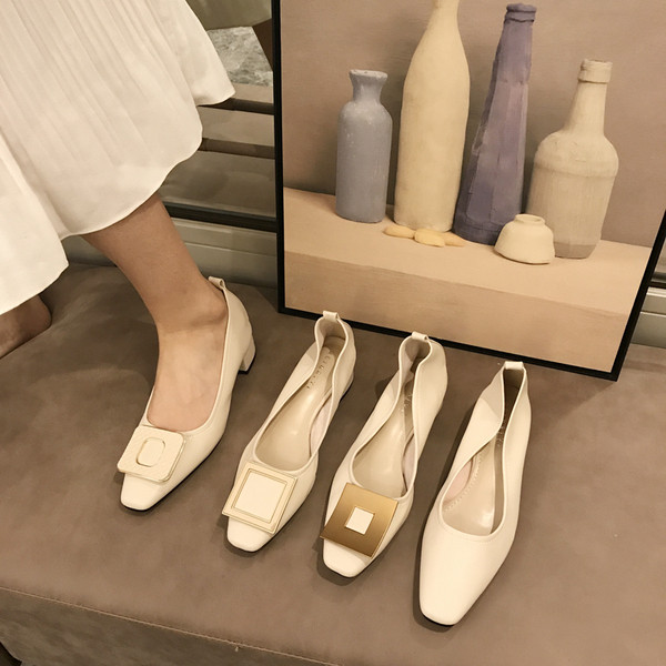 Női alkalmi cipő 4 cm-es sarokmagassággal