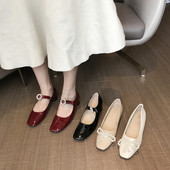 Gyöngyös női alkalmi cipő - két modell