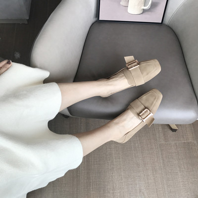 Alkalmi bőrcipő csattal barna és bézs színben