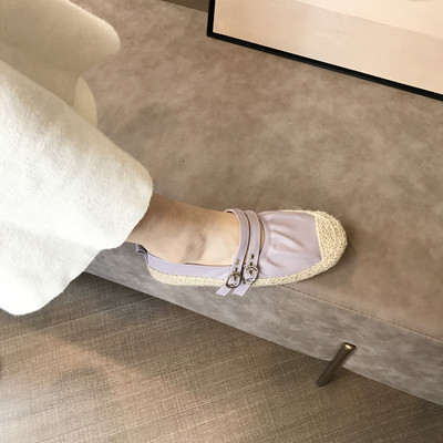 Lapos talpú női bőrcipők - többféle modell