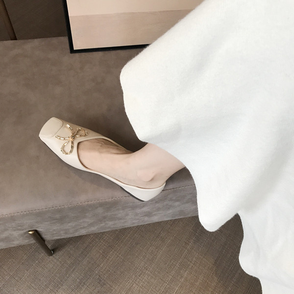 Műbőrből készült alkalmi női cipő több színben