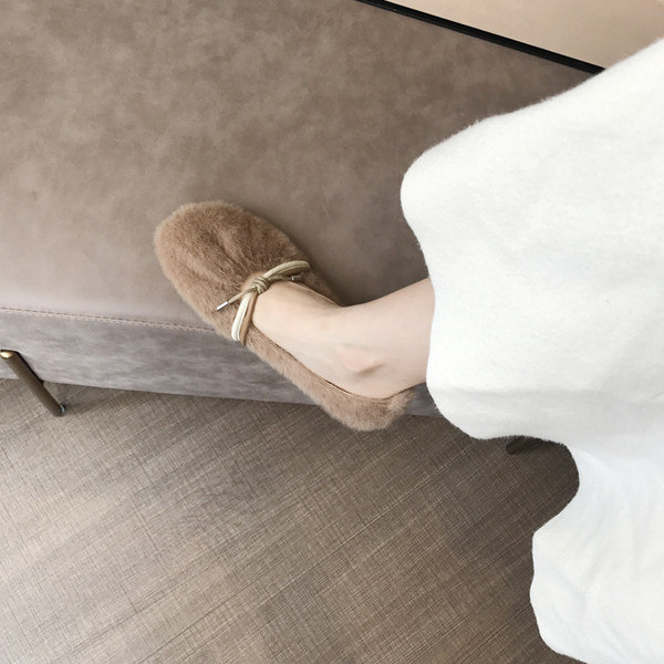 Alkalmi női pehelycipő bézs és barna színben