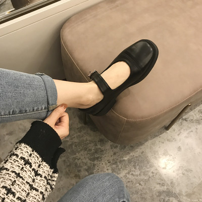 Ležerne ženske cipele s kopčom i ravnim potplatom