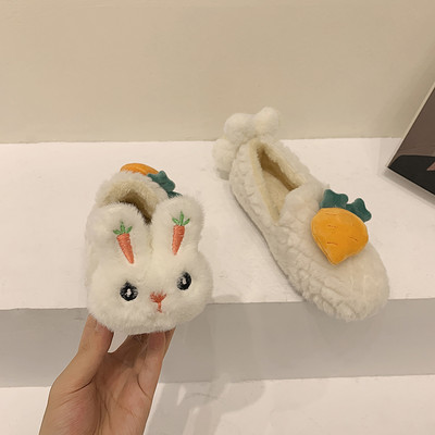 Alkalmi női pehelycipő 3D elemmel - három modell