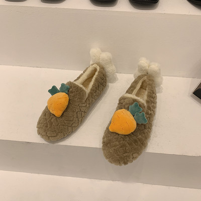 Alkalmi női pehelycipő 3D elemmel - három modell