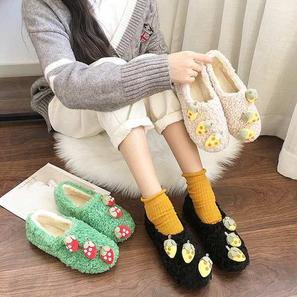 Női téli cipő 3D elemekkel