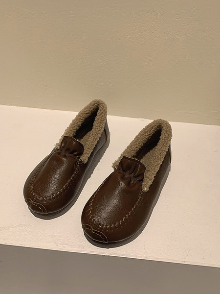 Új modell női bőrcipő puha béléssel