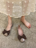 Aktuális női cipők szalaggal és csattal - több modell