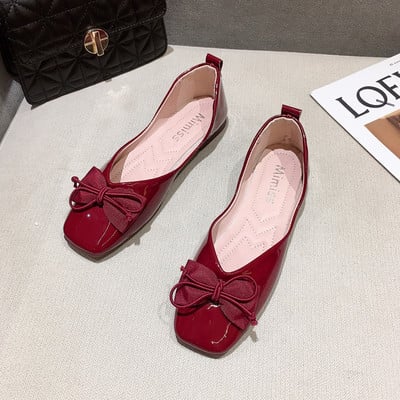 Aktuális női cipők szalaggal és csattal - több modell