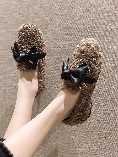 Női alkalmi pehelycipő szalaggal - két modell